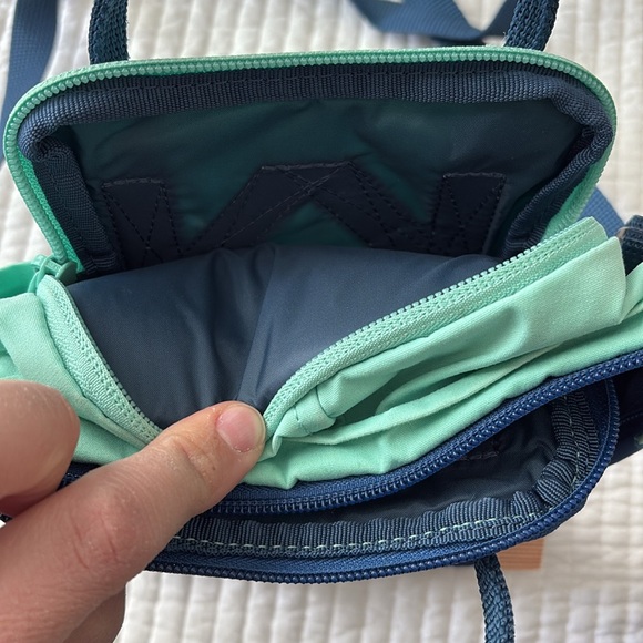 Fjallaraven Kanken Sling Crossbody - Picture 3 of 5